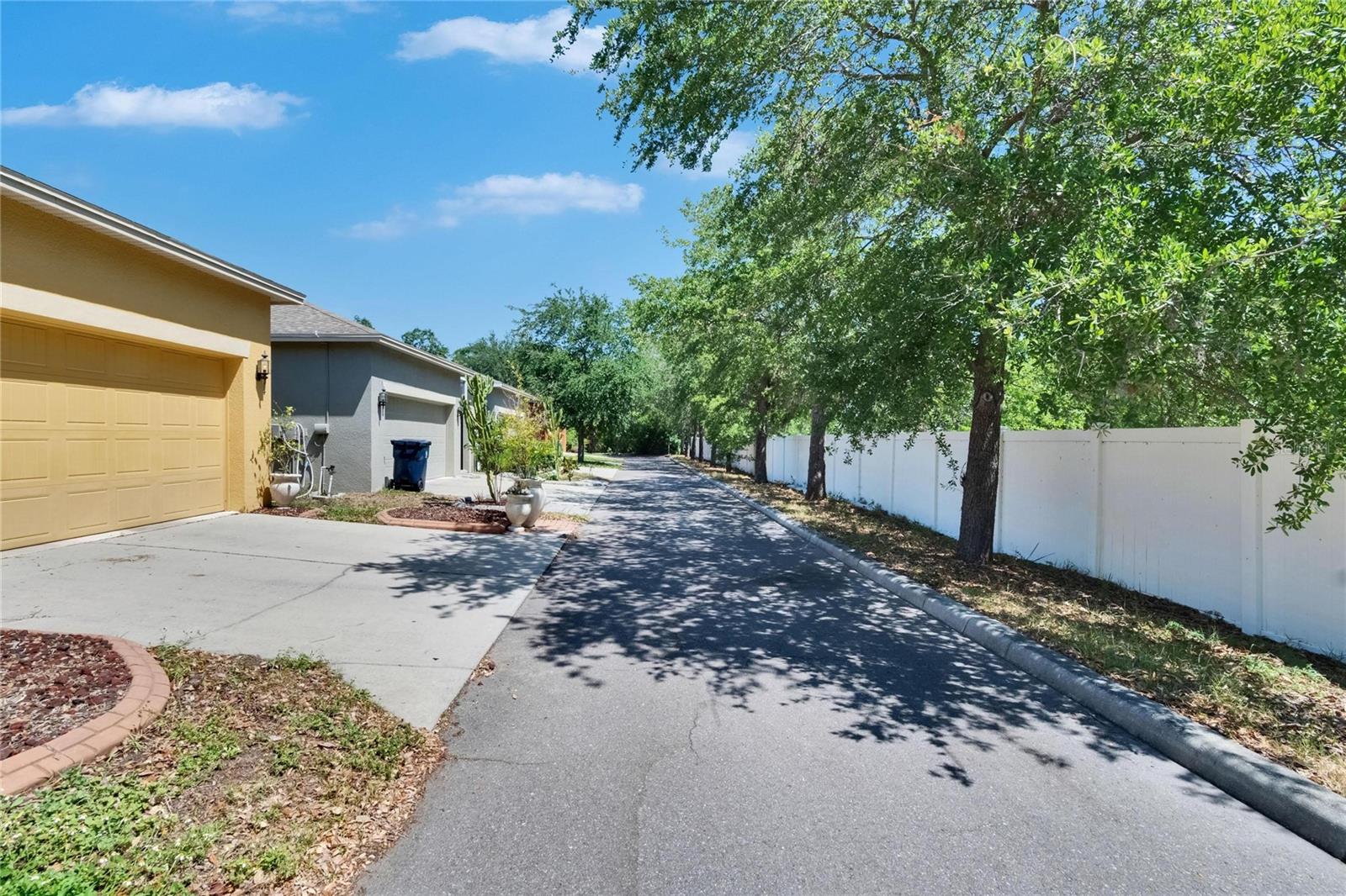 6918 FROG POCKET PL, TAMPA, FL, 33616
