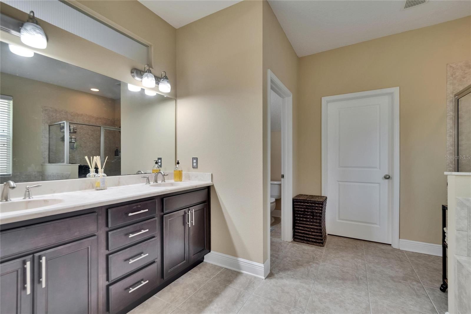 6918 FROG POCKET PL, TAMPA, FL, 33616