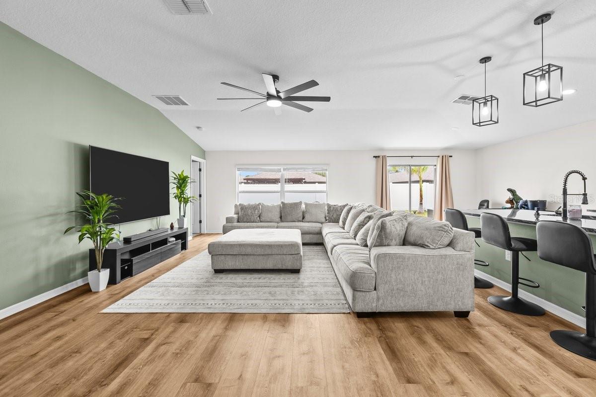 10333 SCARLET SKIMMER DR, RIVERVIEW, FL, 33578