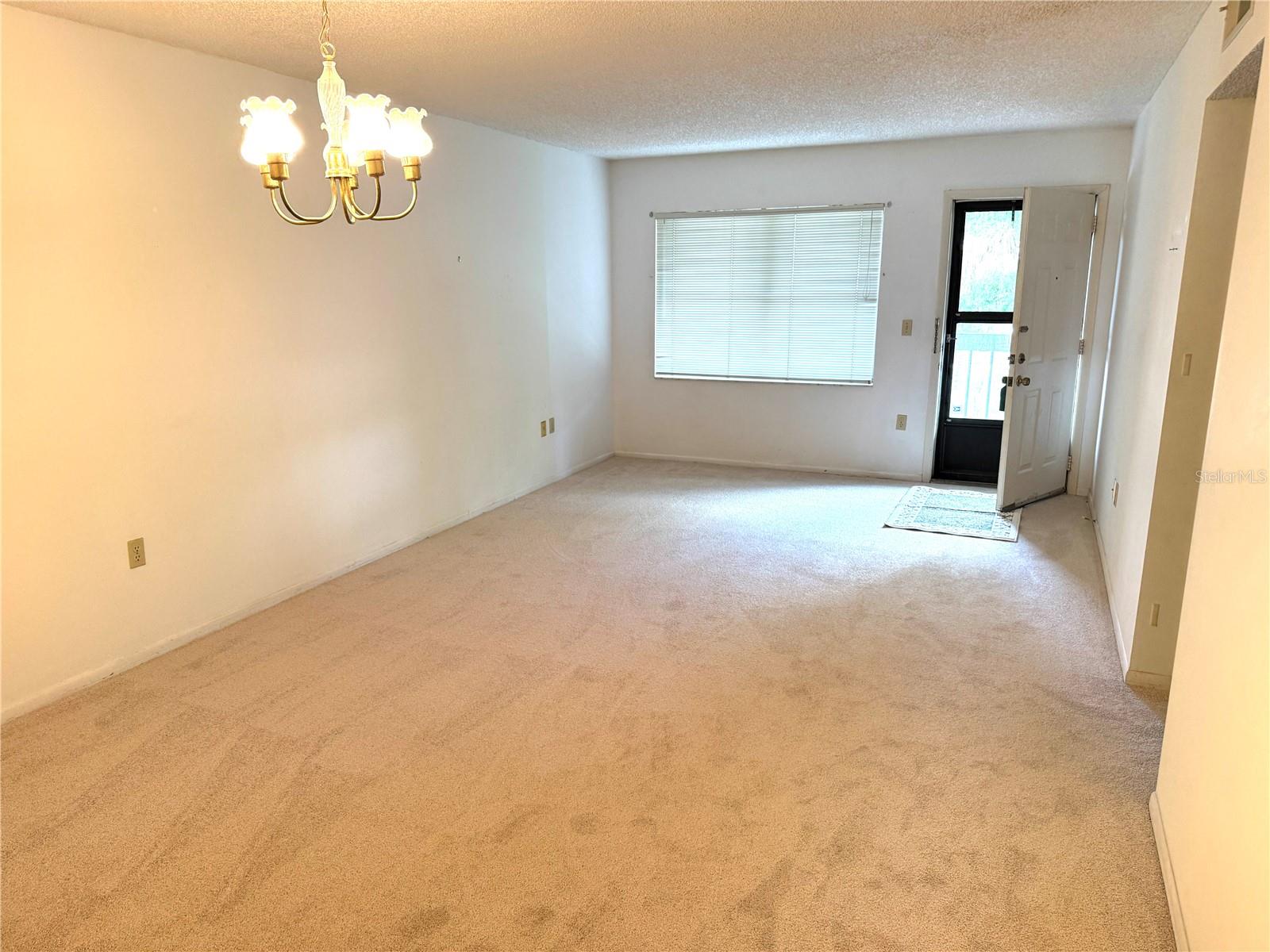 425 30TH AVE W #C204, BRADENTON, FL, 34205