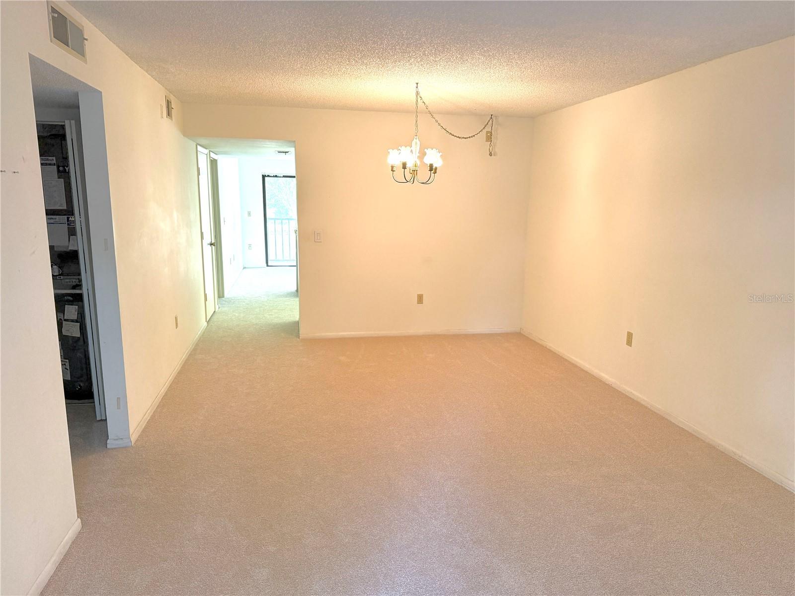 425 30TH AVE W #C204, BRADENTON, FL, 34205