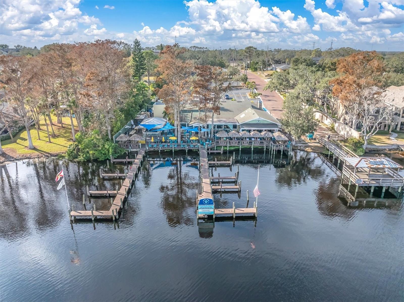 90 S HIGHLAND AVE #201, TARPON SPRINGS, FL, 34689