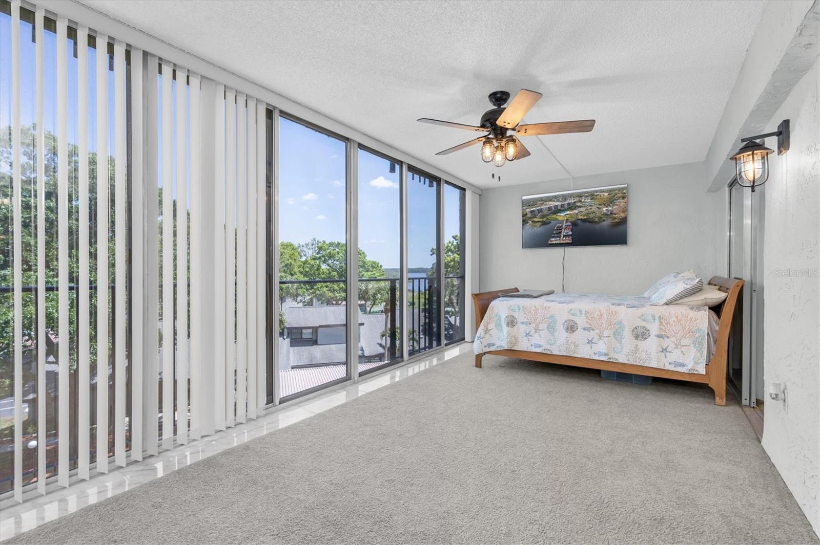 90 S HIGHLAND AVE #201, TARPON SPRINGS, FL, 34689
