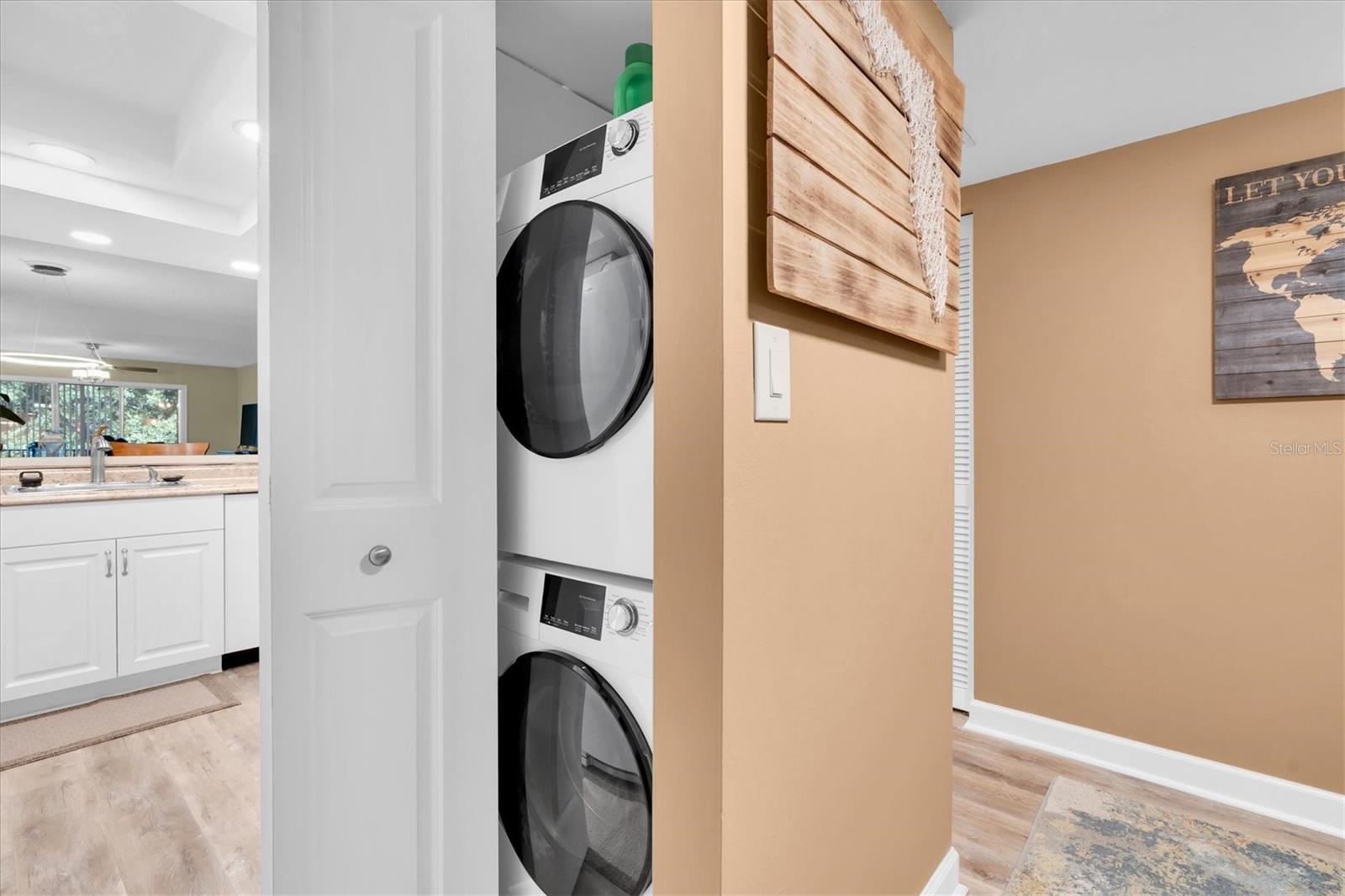 90 S HIGHLAND AVE #201, TARPON SPRINGS, FL, 34689
