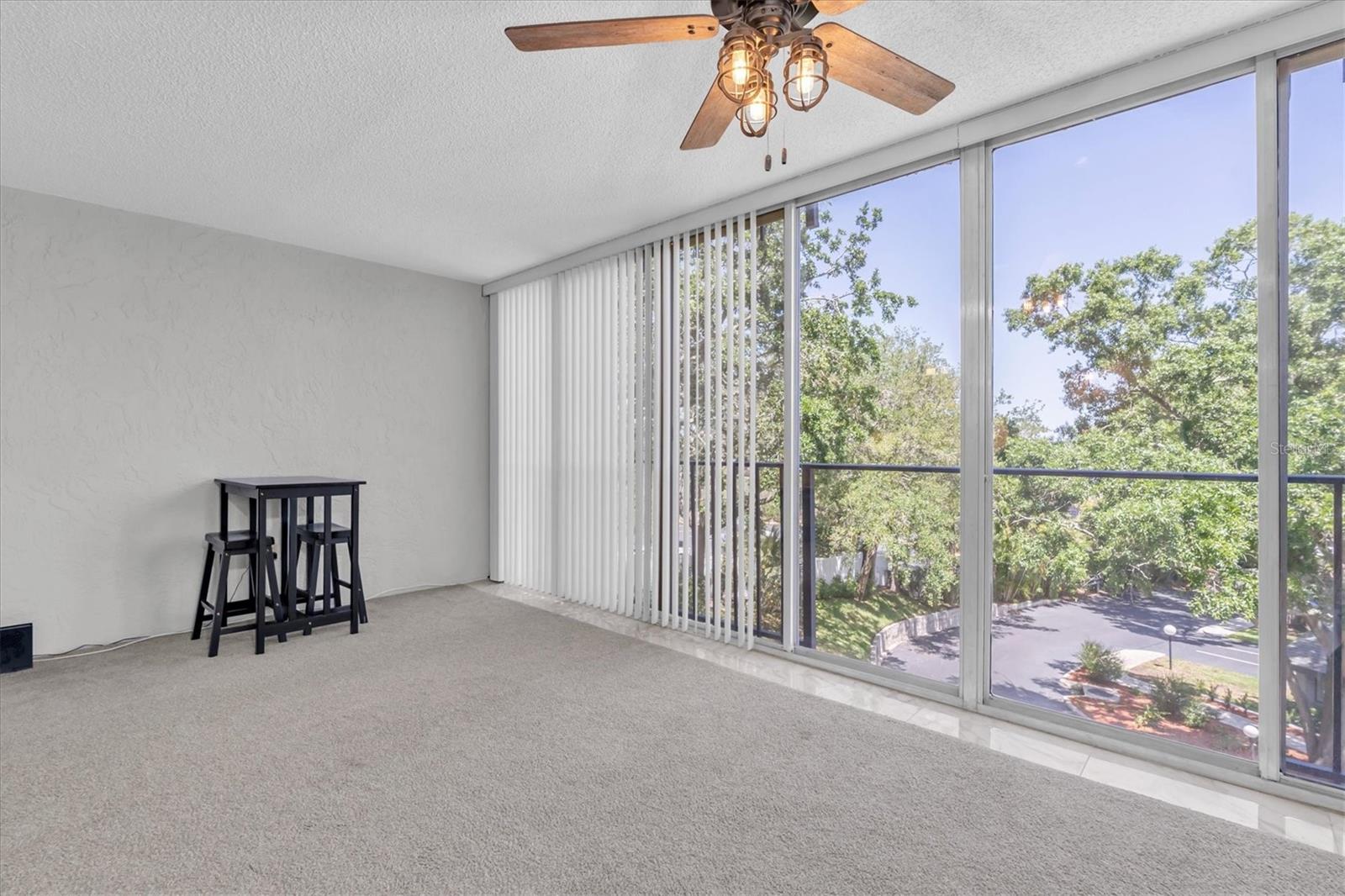 90 S HIGHLAND AVE #201, TARPON SPRINGS, FL, 34689