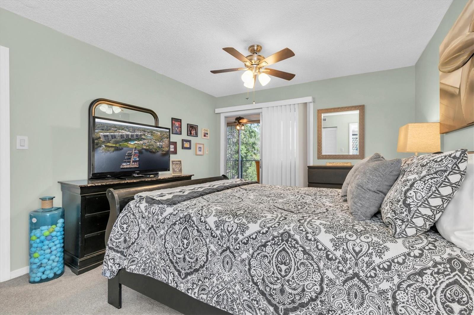 90 S HIGHLAND AVE #201, TARPON SPRINGS, FL, 34689