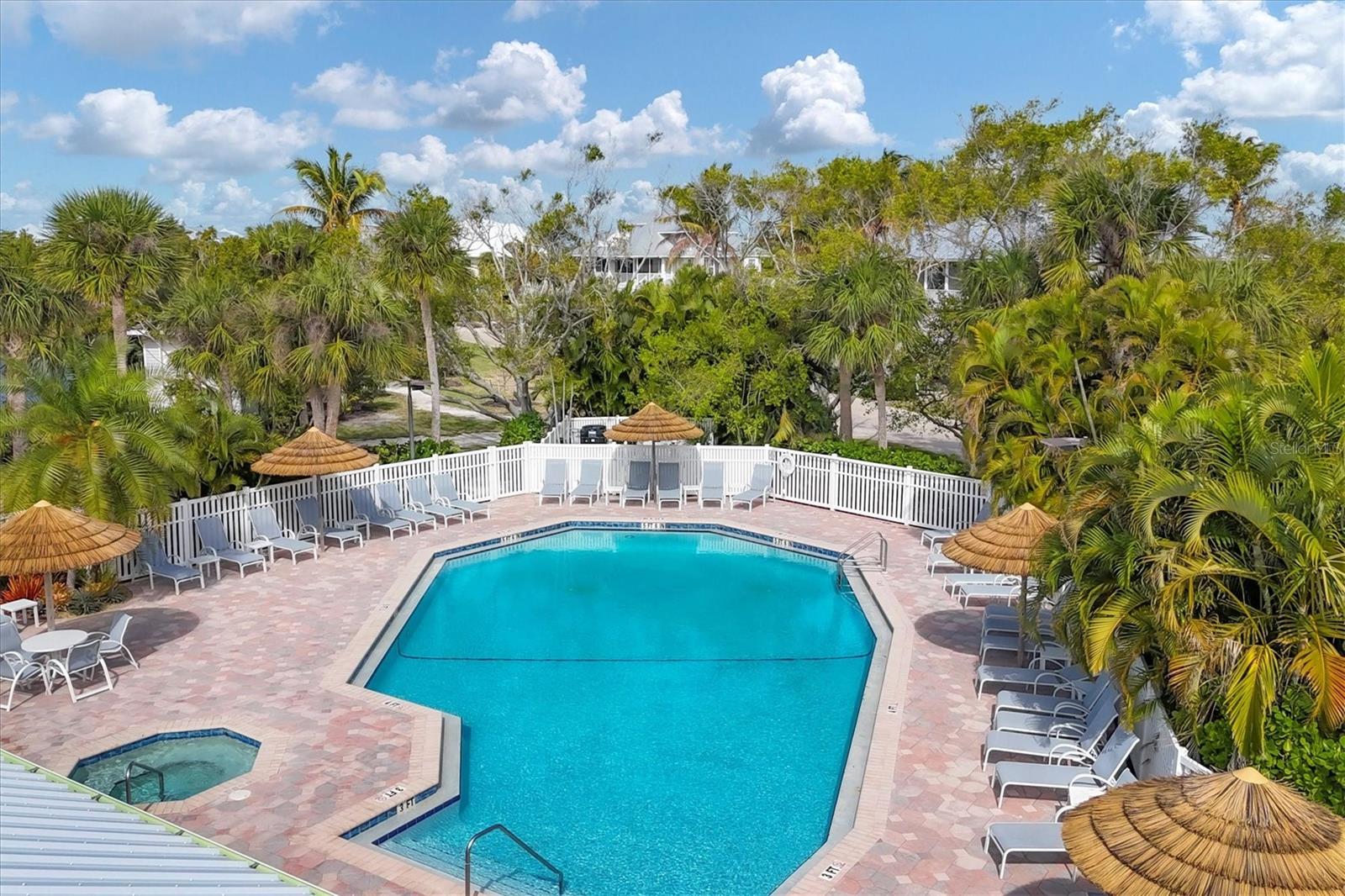 D6142123 Property Photo