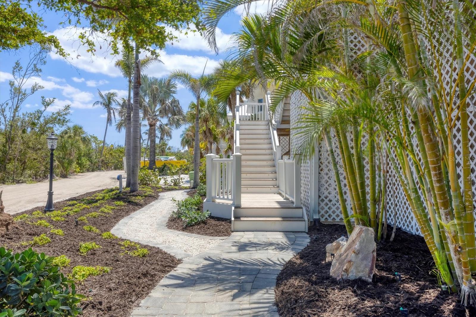 D6142123 Property Photo