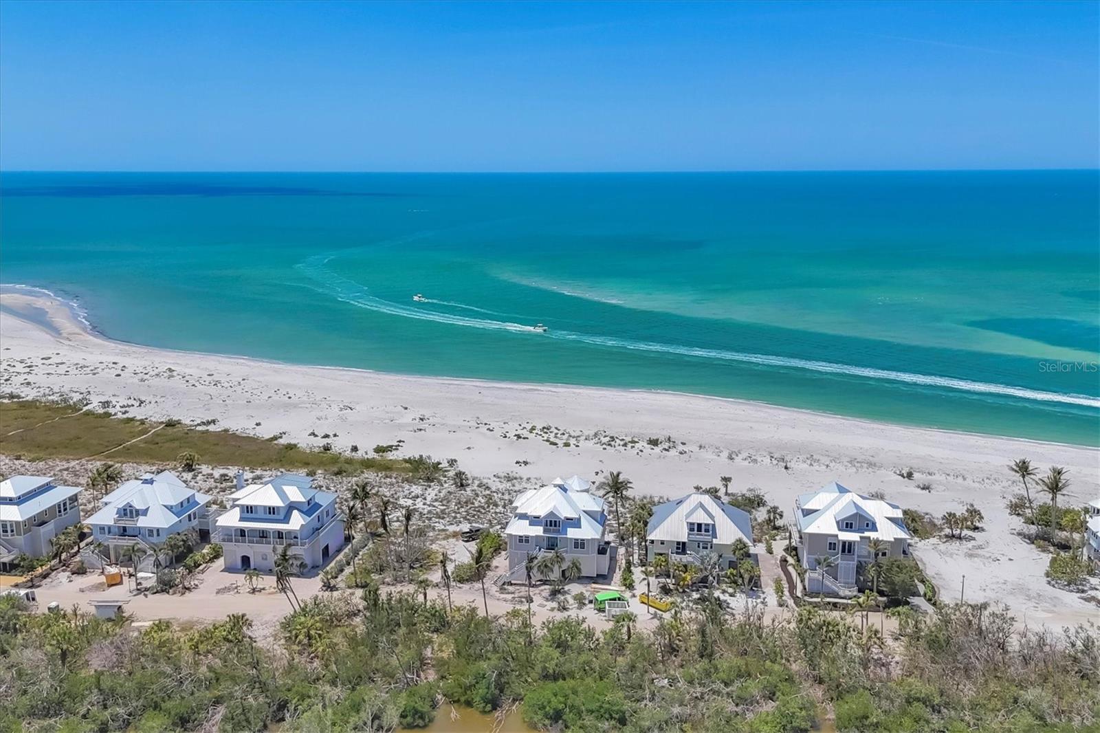 D6142123 Property Photo