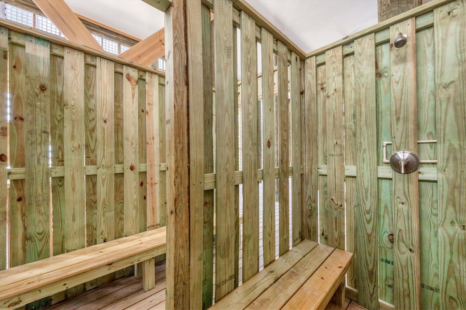 D6142123 Property Photo