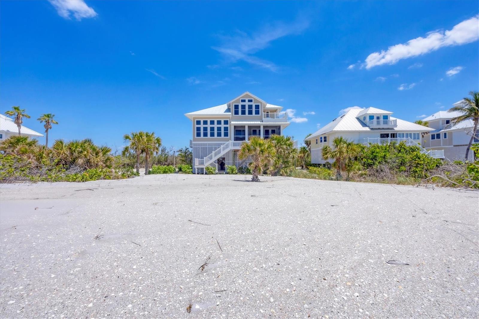 D6142123 Property Photo