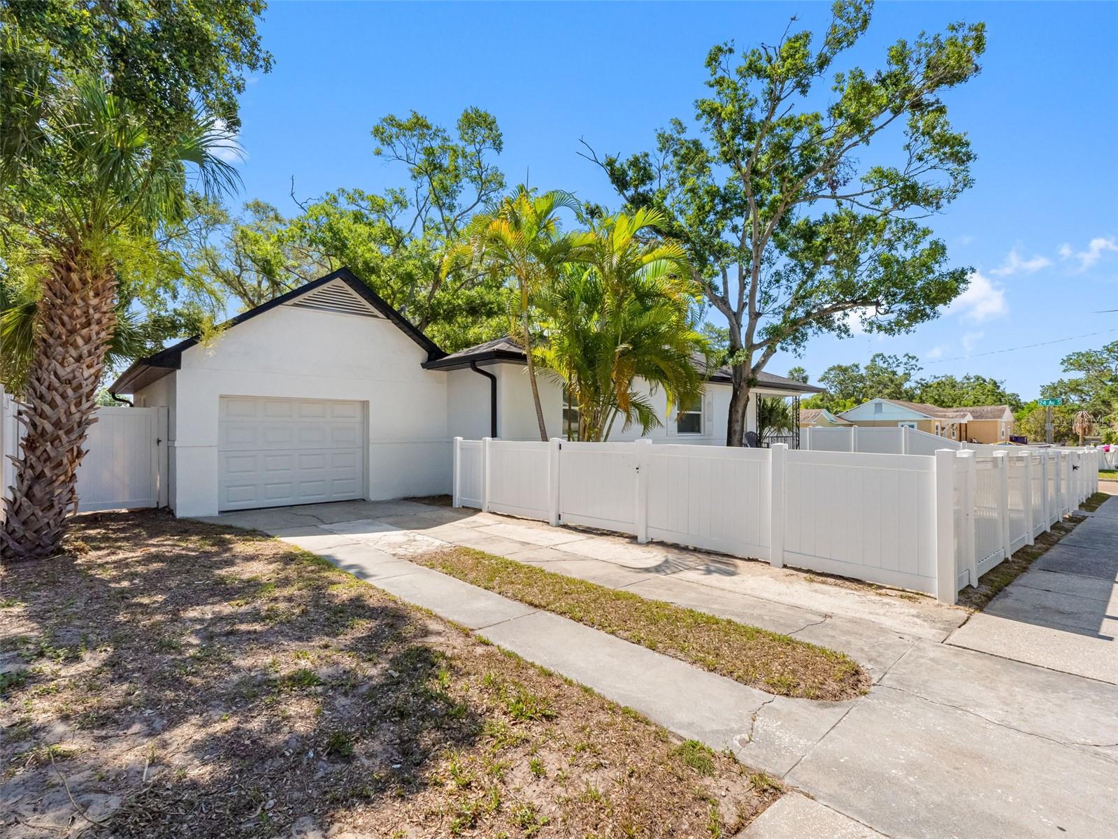 2322 21ST ST S, ST PETERSBURG, FL, 33712