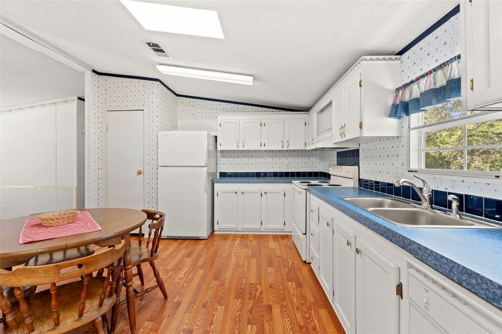 10038 OAK DR, HUDSON, FL, 34669