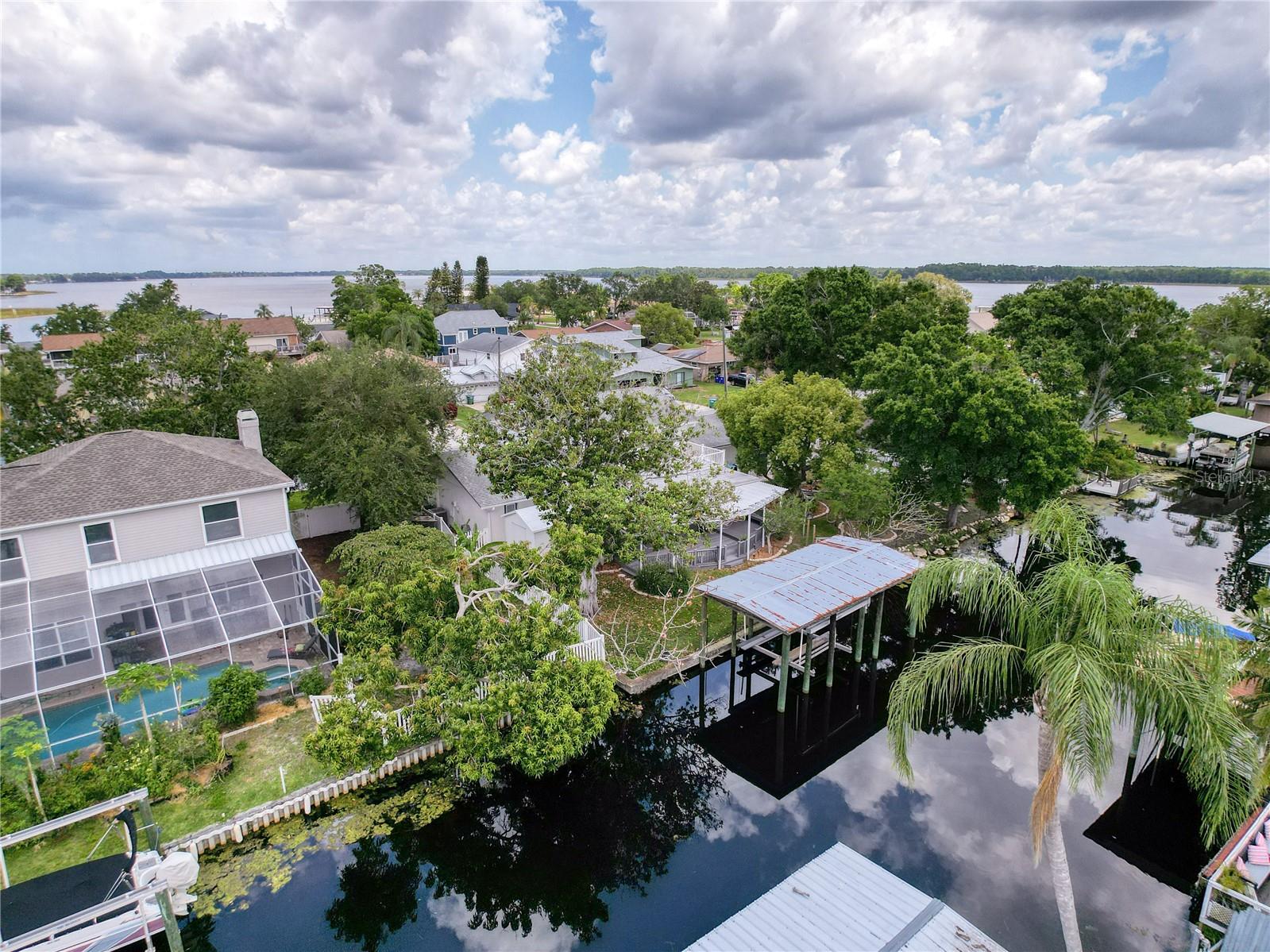 75 N CANAL DR, PALM HARBOR, FL, 34684