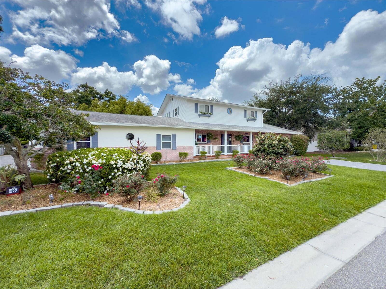 75 N CANAL DR, PALM HARBOR, FL, 34684