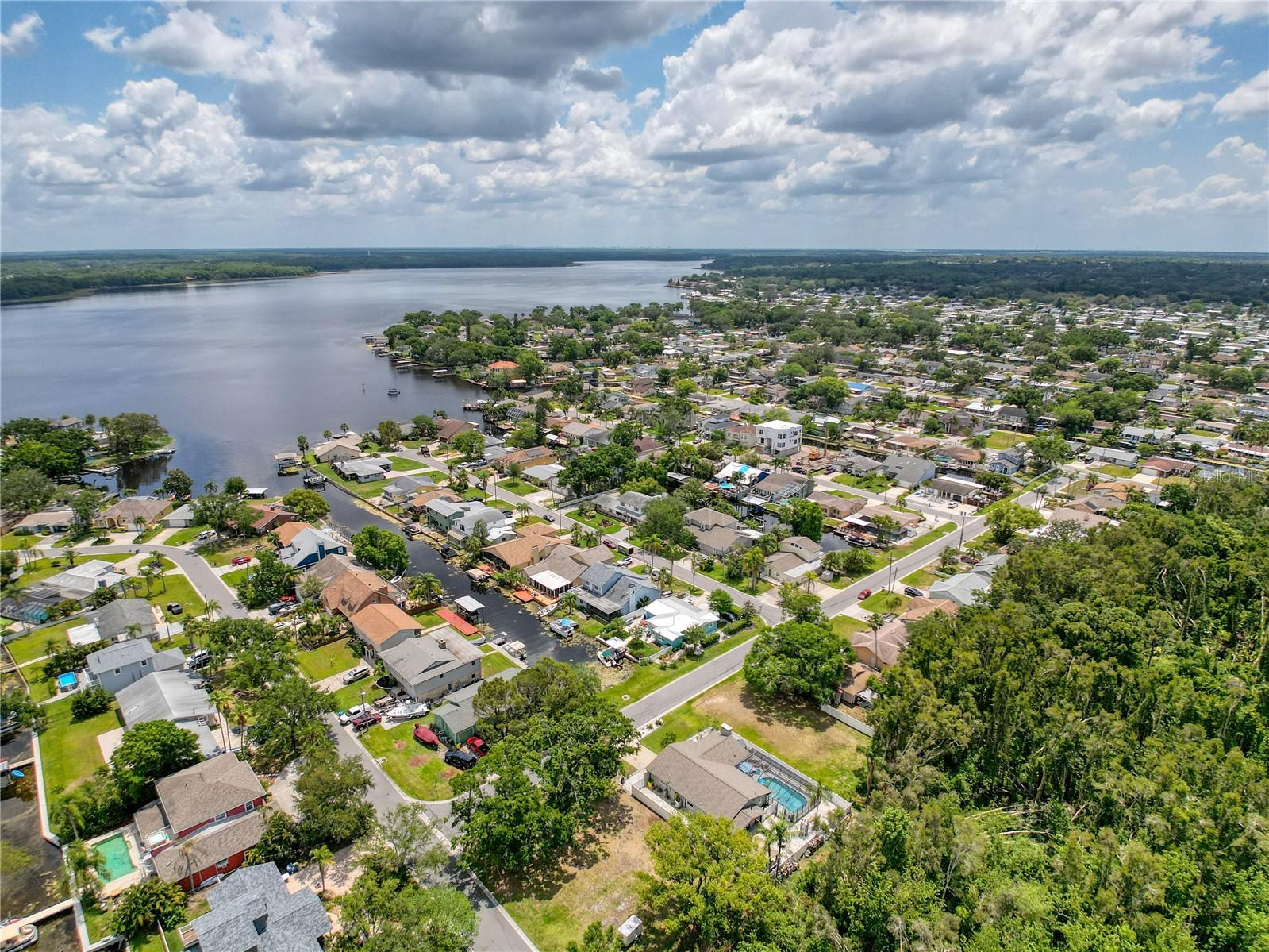 75 N CANAL DR, PALM HARBOR, FL, 34684