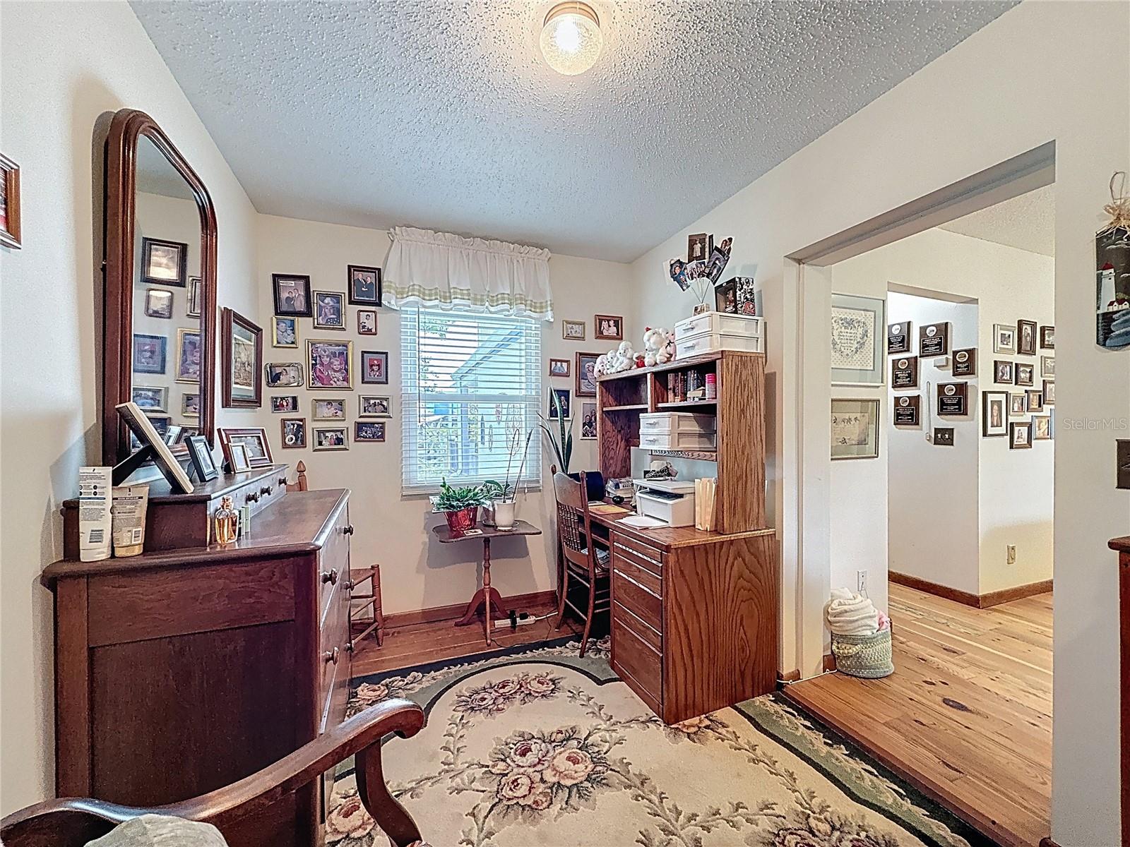 75 N CANAL DR, PALM HARBOR, FL, 34684