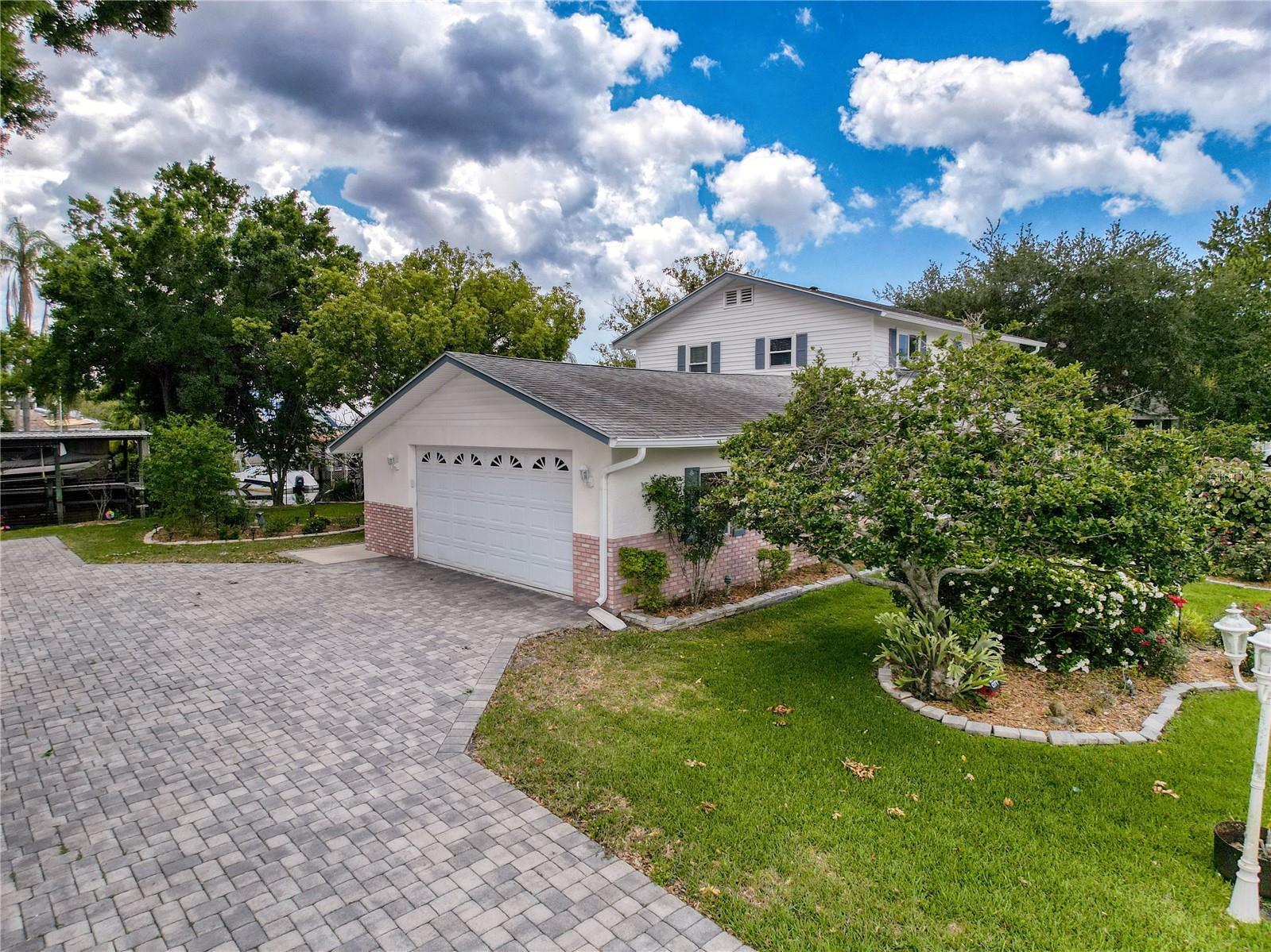 75 N CANAL DR, PALM HARBOR, FL, 34684