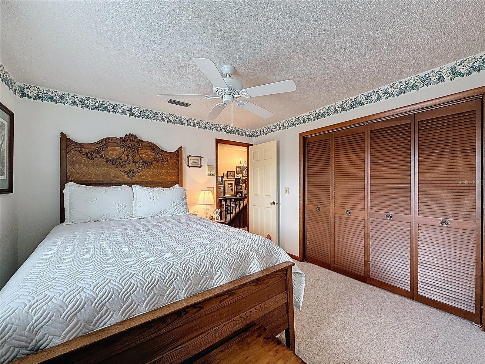 75 N CANAL DR, PALM HARBOR, FL, 34684