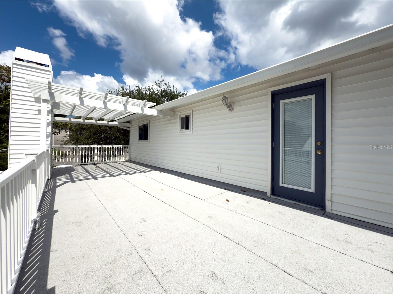 75 N CANAL DR, PALM HARBOR, FL, 34684