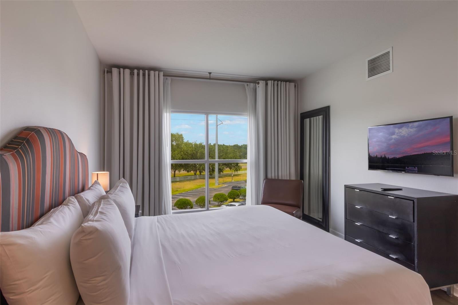 225 CELEBRATION PL #401, KISSIMMEE, FL, 34747