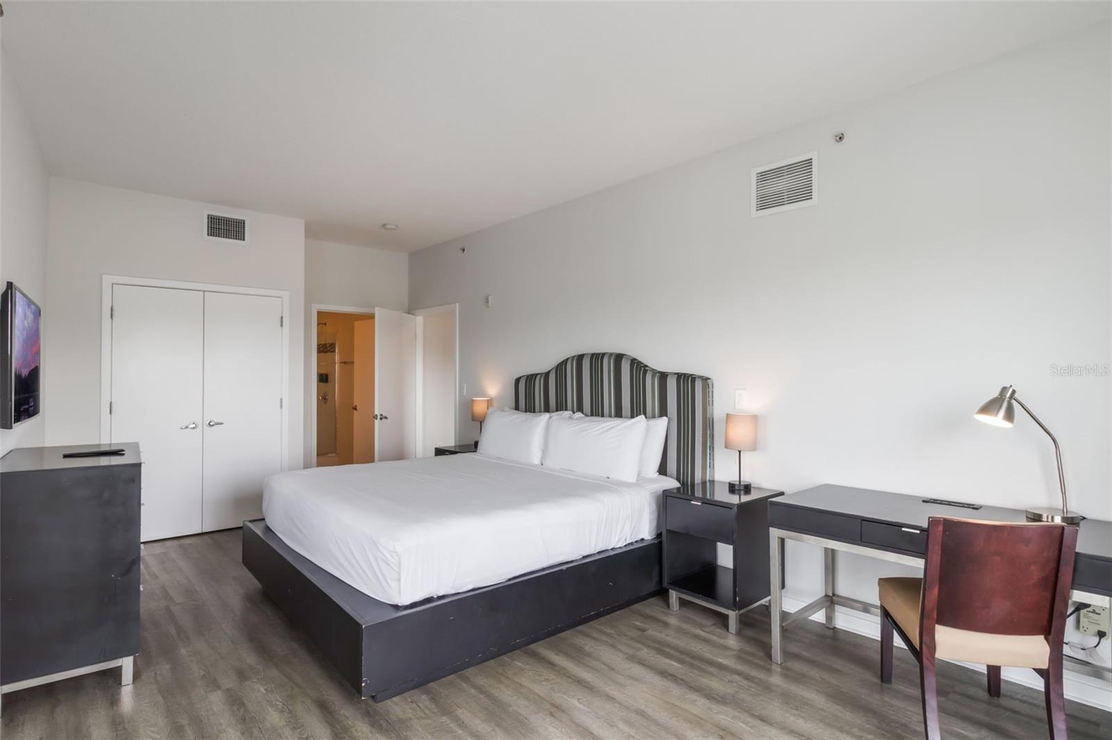 225 CELEBRATION PL #401, KISSIMMEE, FL, 34747