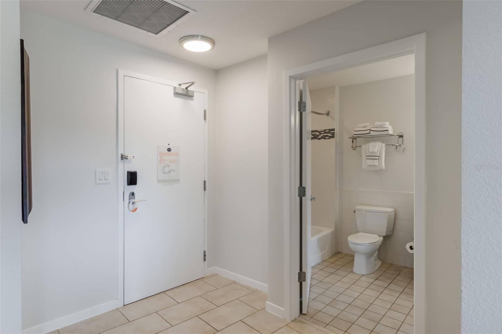 225 CELEBRATION PL #401, KISSIMMEE, FL, 34747