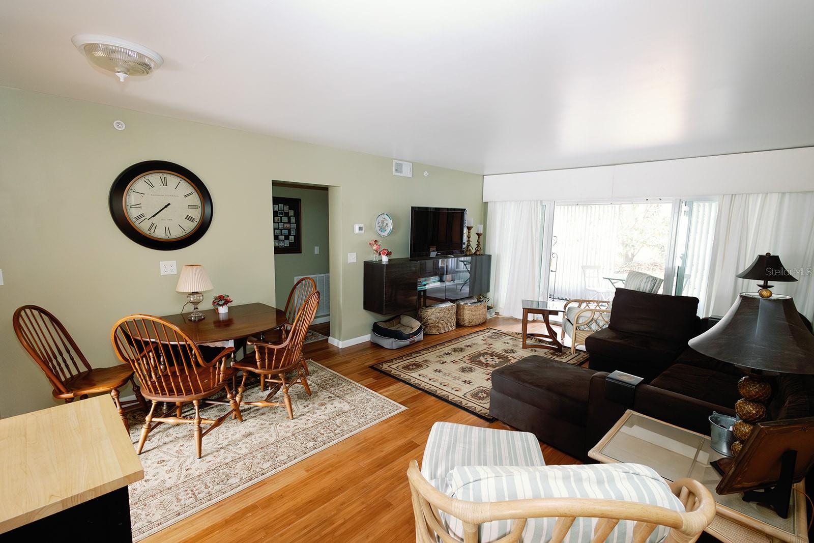 1975 W BAY DR #301, LARGO, FL, 33770