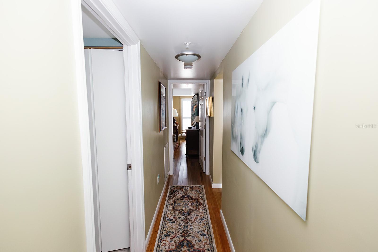 1975 W BAY DR #301, LARGO, FL, 33770