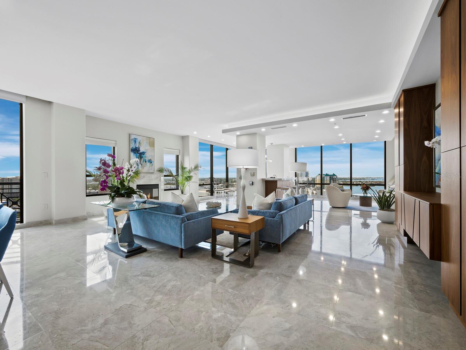 A4650526 Property Photo