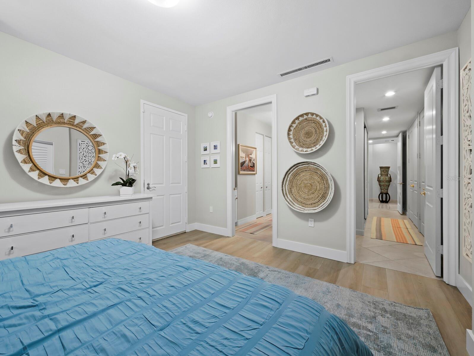 A4650526 Property Photo