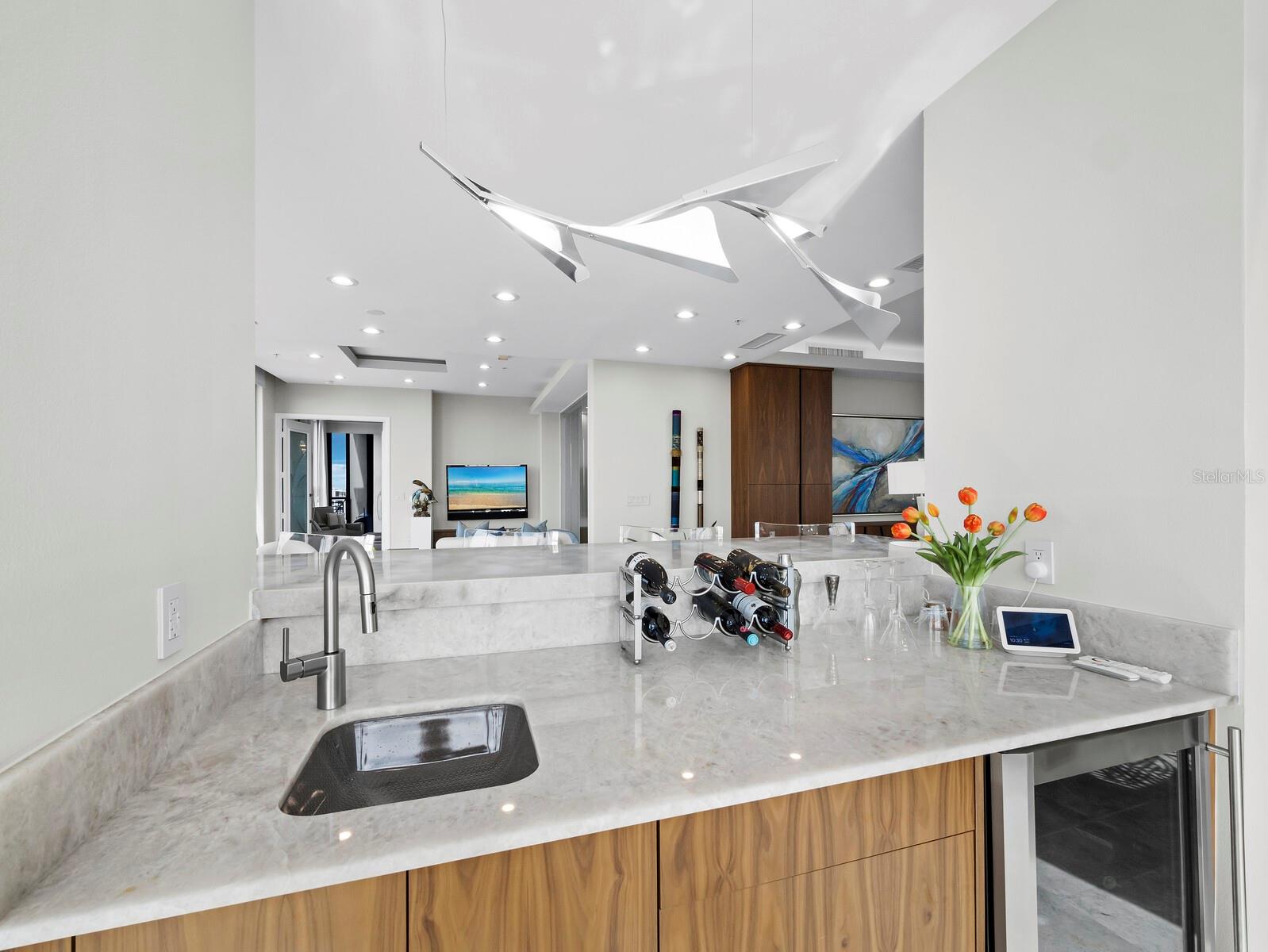 A4650526 Property Photo