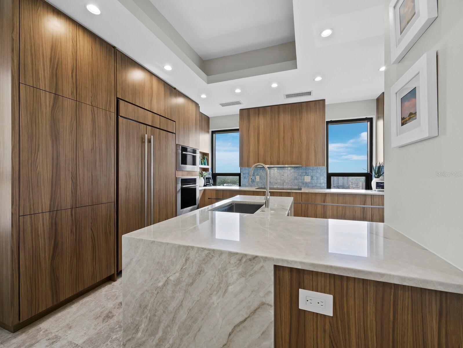 A4650526 Property Photo