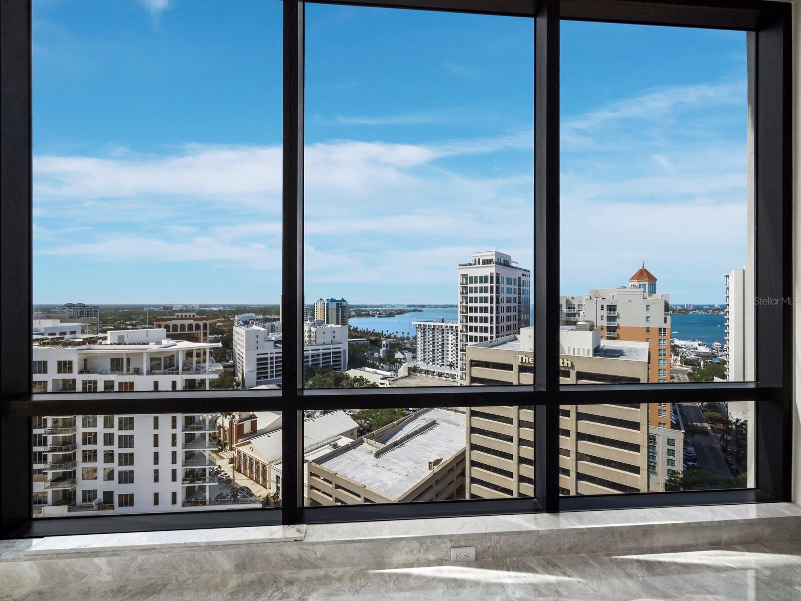 A4650526 Property Photo