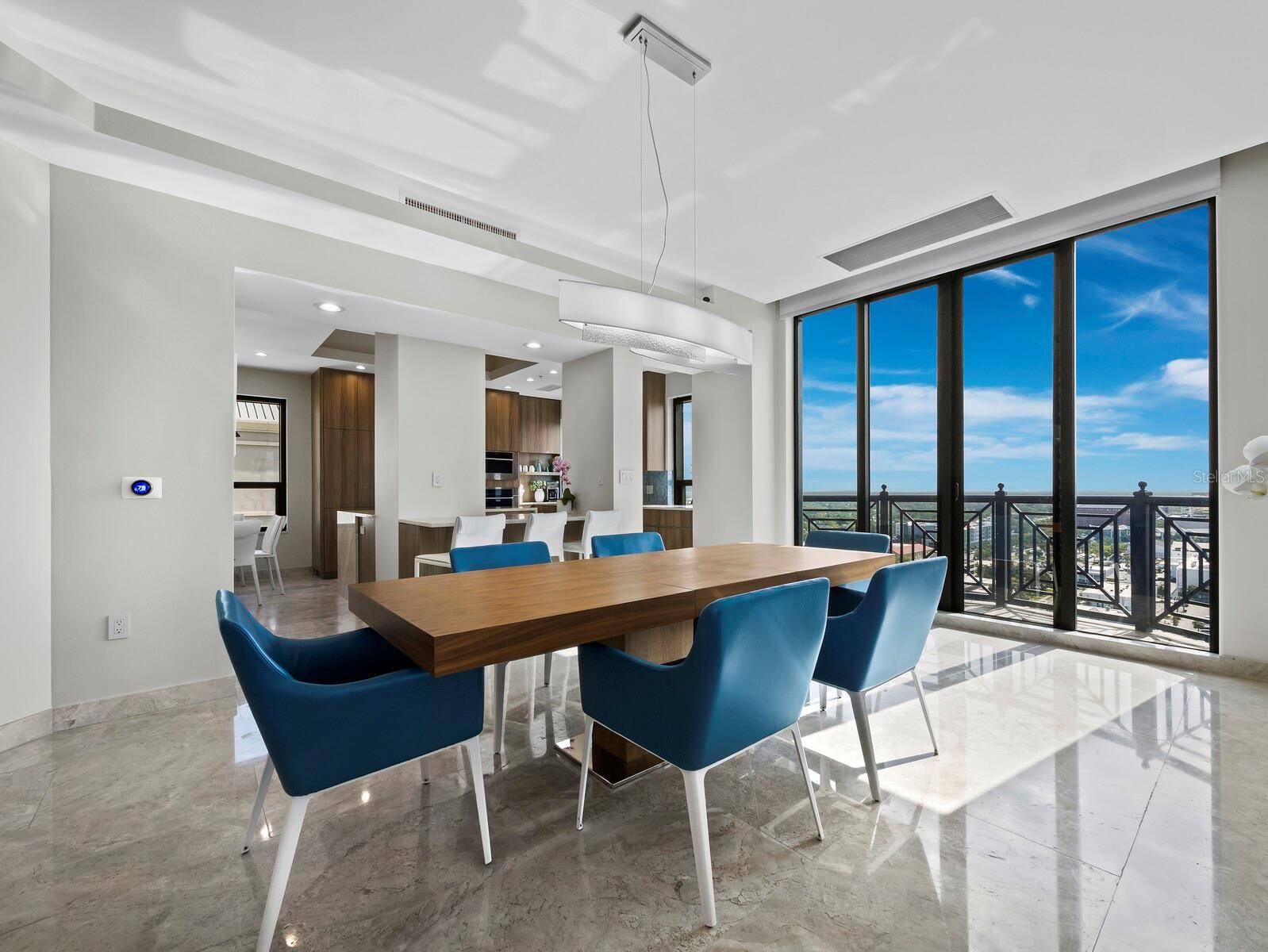 A4650526 Property Photo