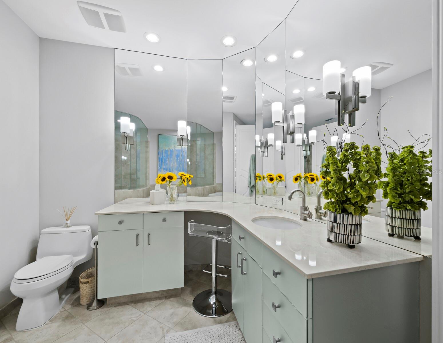 A4650526 Property Photo