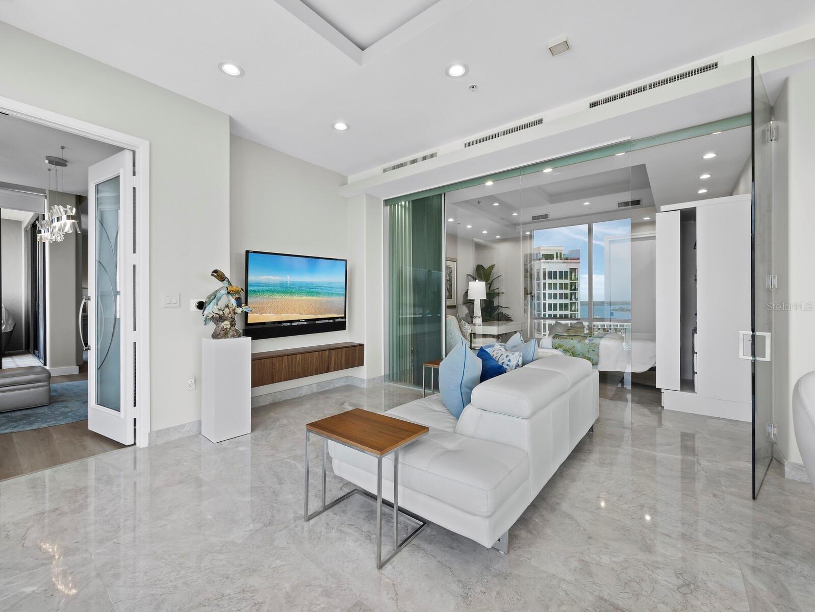 A4650526 Property Photo