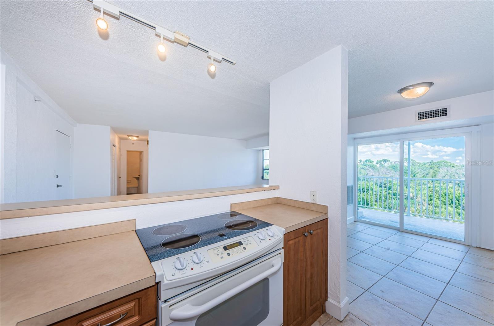 TB8379377 Property Photo