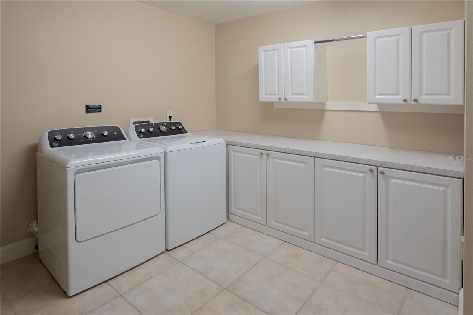 100 S EOLA DR #1005, ORLANDO, FL, 32801