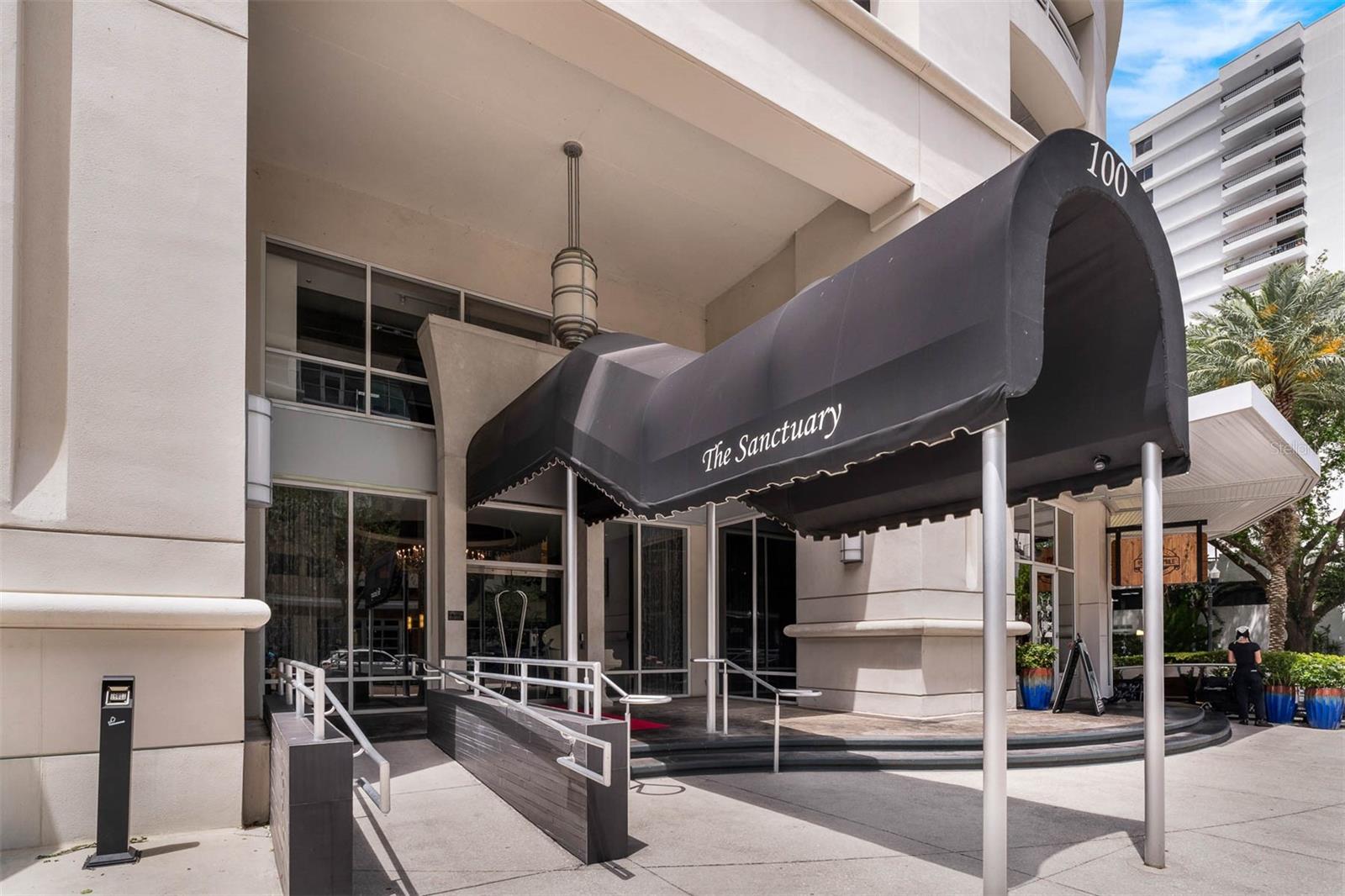 100 S EOLA DR #1005, ORLANDO, FL, 32801