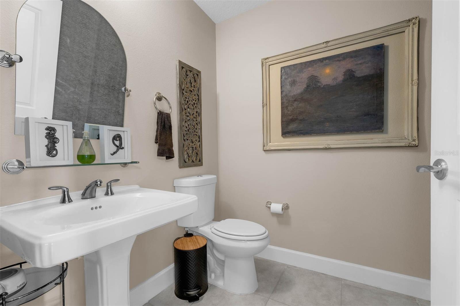 100 S EOLA DR #1005, ORLANDO, FL, 32801