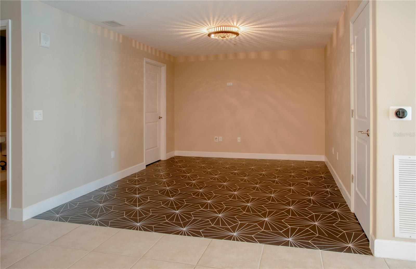 100 S EOLA DR #1005, ORLANDO, FL, 32801