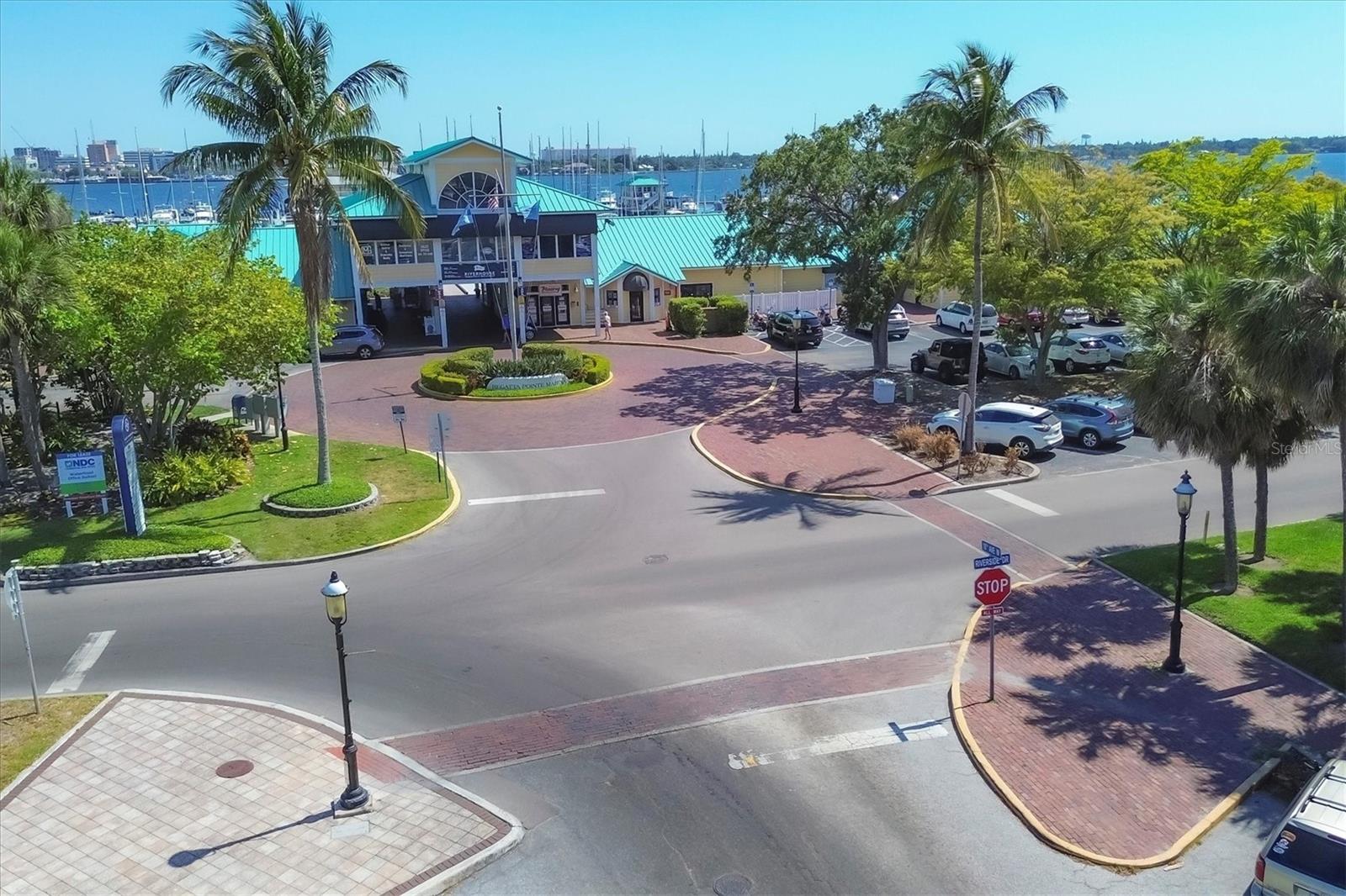 3007 LIVE OAK LN, PALMETTO, FL, 34221