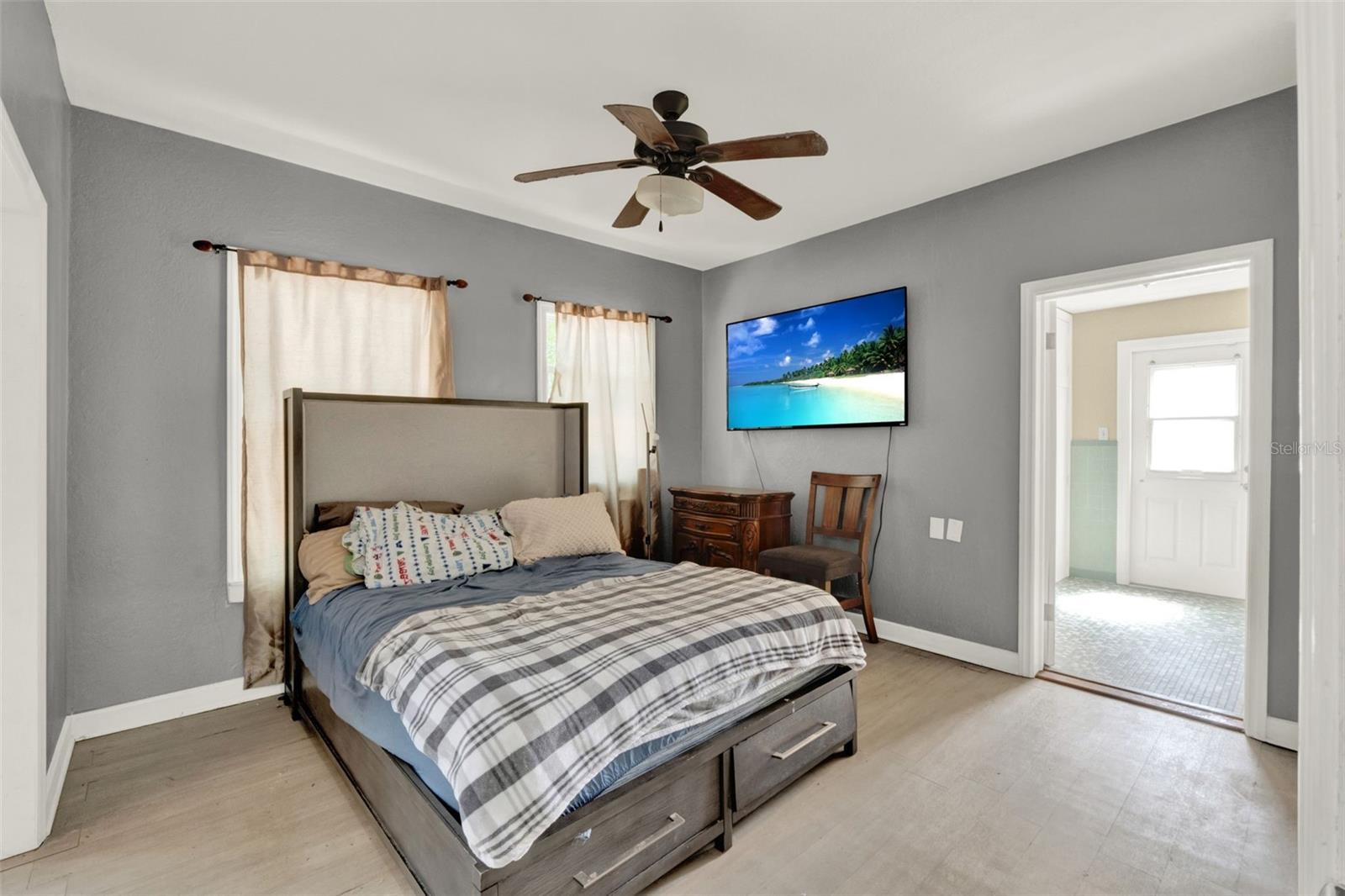 506 PERKINS ST, LEESBURG, FL, 34748