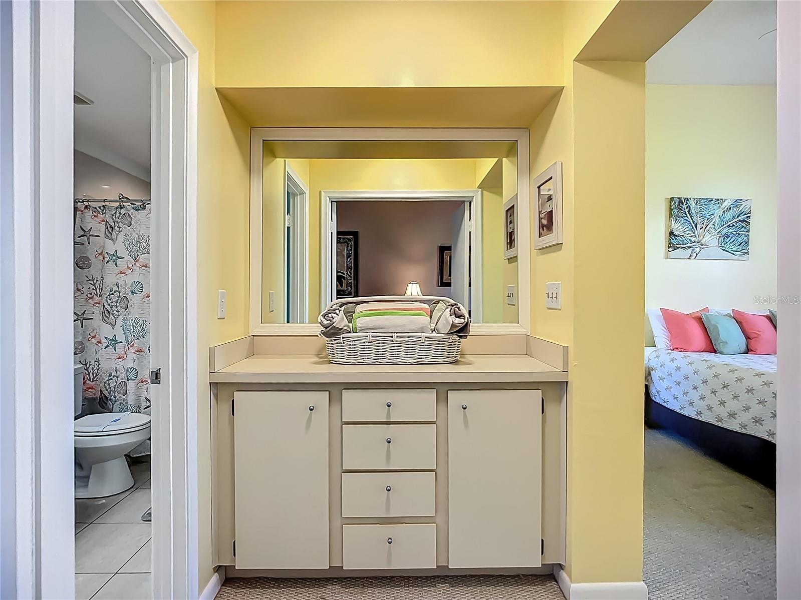 6059 BAHIA DEL MAR BLVD #235, ST PETERSBURG, FL, 33715