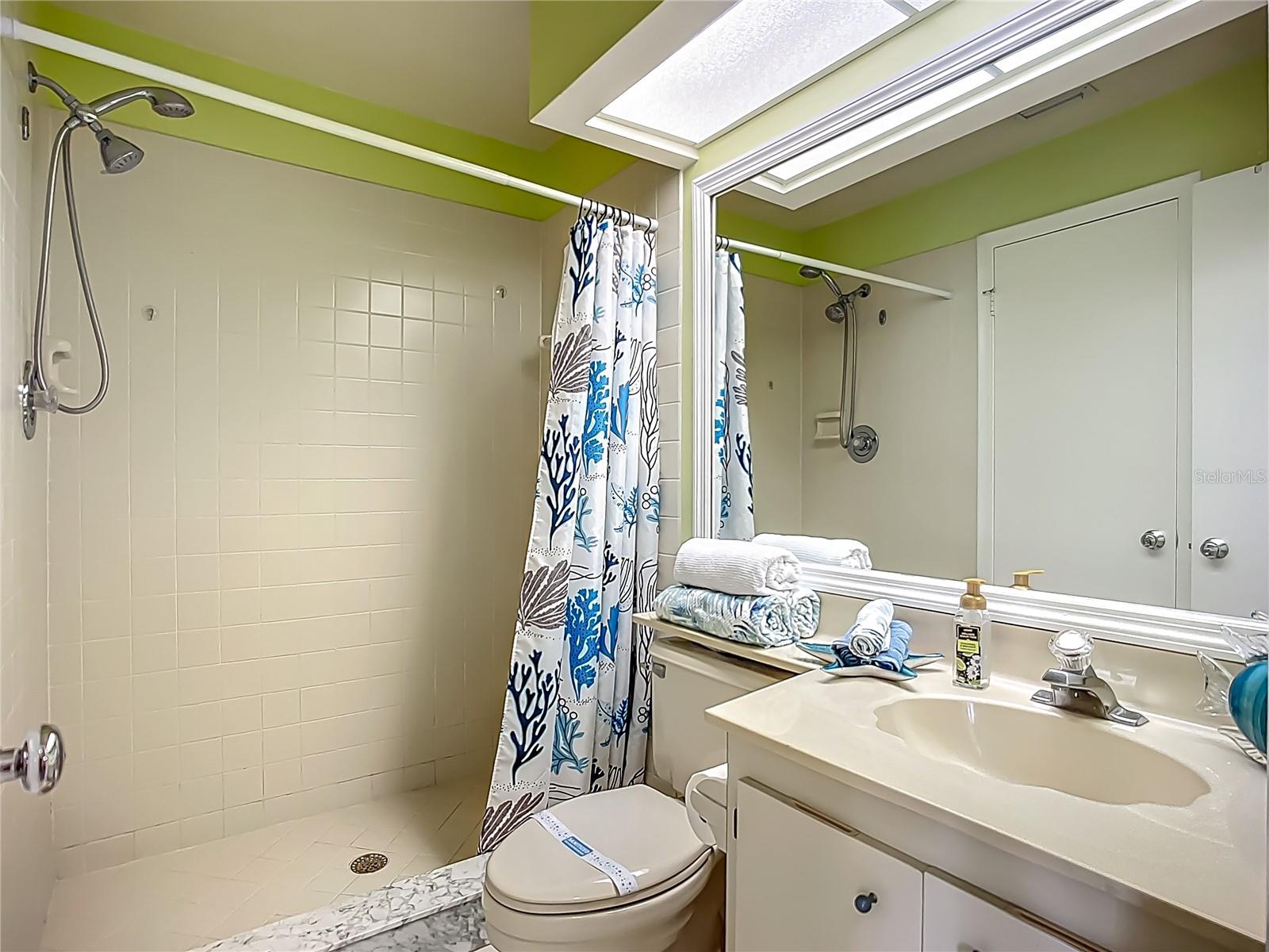 6059 BAHIA DEL MAR BLVD #235, ST PETERSBURG, FL, 33715