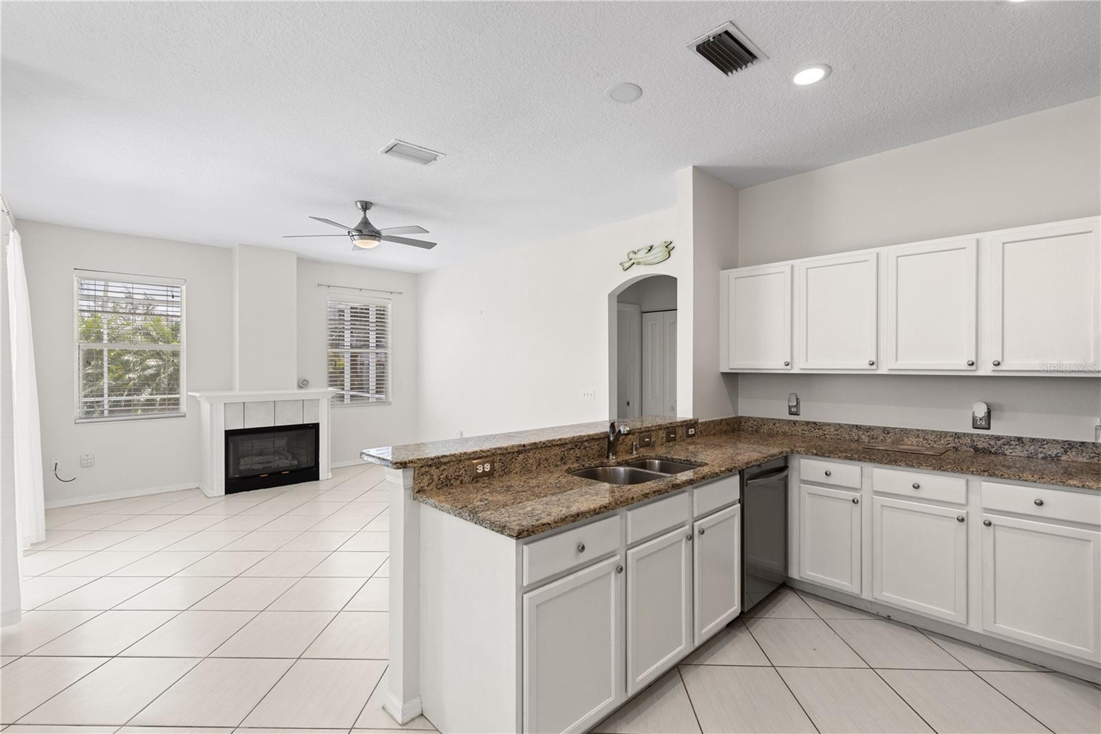 12014 BEEFLOWER DR, LAKEWOOD RANCH, FL, 34202