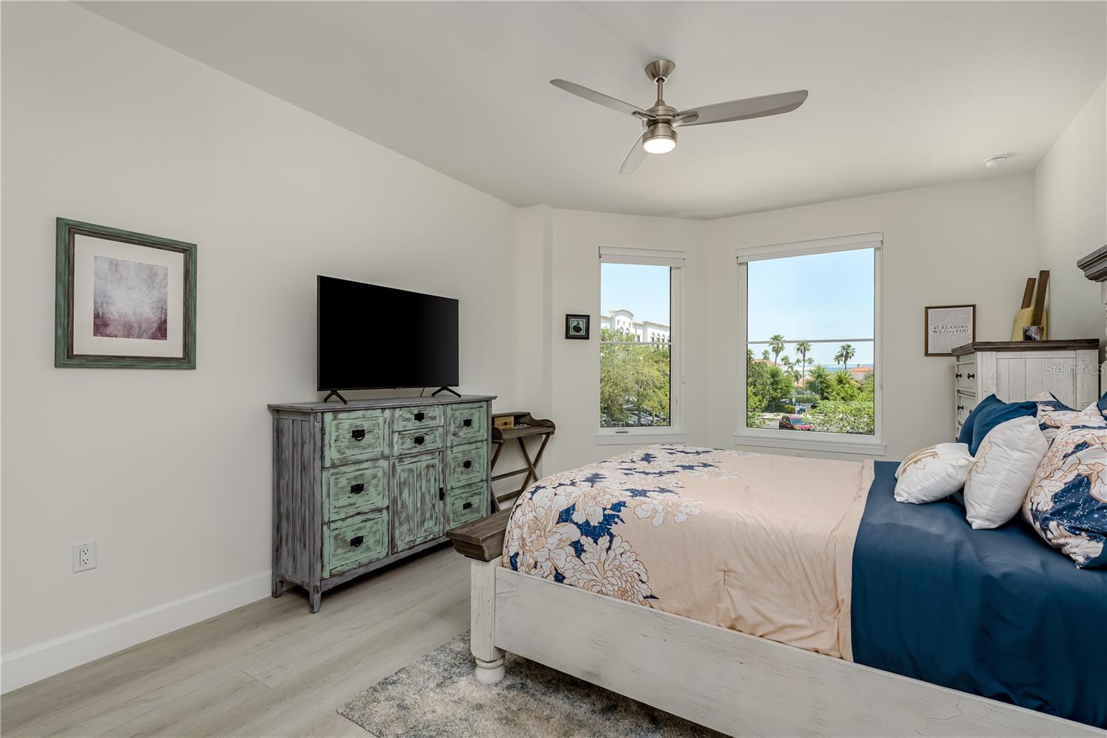 231 2ND ST S #201, SAFETY HARBOR, FL, 34695