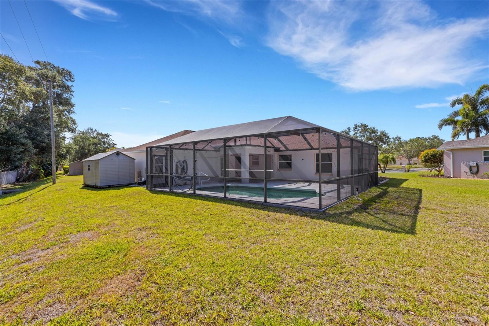 835 70TH DR E, SARASOTA, FL, 34243