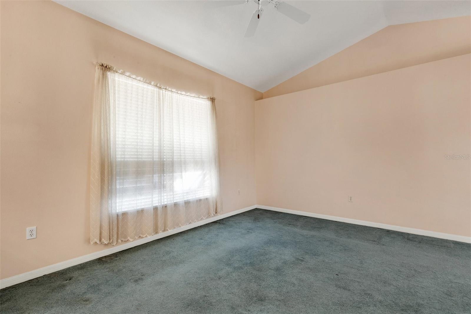 835 70TH DR E, SARASOTA, FL, 34243